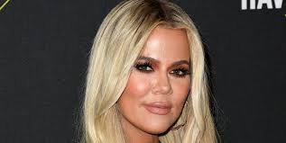 70 кг ● знак зодиака. Khloe Kardashian Just Debuted A Whole New Look With Caramel Hair Extensions