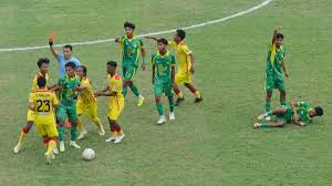 Una patada que marcó la historia: ¿qué pasó en el partido de Indonesia?