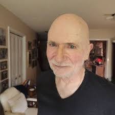 Leslie Lassiter's Instagram, Twitter & Facebook