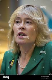 Julie smith hi-res stock photography and images