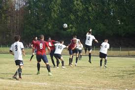 Site internet des arbitres de football avec des photos, circulaires, interviews, news, forum, liens documents utiles. Les Doleances Du Foot Aubois Avant L Election A La Tete Du District