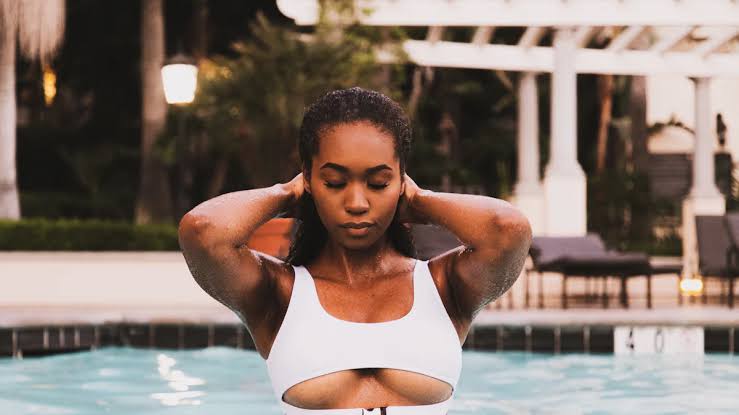 Can I Wear Sports Bra for Swimming?