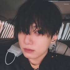 Hazel Cullen (@surfergirl_htc)