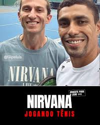 DIA DO ROCK COM FILIPE LUÍS! 🎸🔥 Todo mundo sabe que nosso treinador é  rockeiro de carteirinha, mas você reparou que ele vive aparecendo com uma  camisa de banda diferente em cada