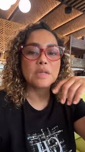 Todas empezamos vendiendo nuestro tiempo, muy pocas nos enfocamos a planear  cómo comprar el tiempo de otras personas… y en estos tiempos MUCHAS pierden  su tiempo sin lograr nada. , Esas no me leyeron ...