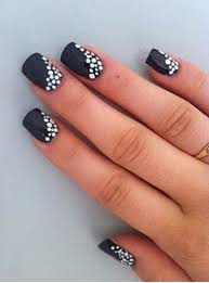 Black And White Nail Art Simple Black And Silver Nails Nail Art Dot Nail Designs Simple Nails Simple Nail Art Designs