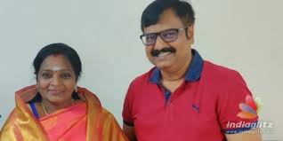 Vivek oberoi & omung kumar pray for her recovery Tamilisai Soundarajan Sworn In As Governor Actor Vivek Wishes Her In Person Tamil News Indiaglitz Com