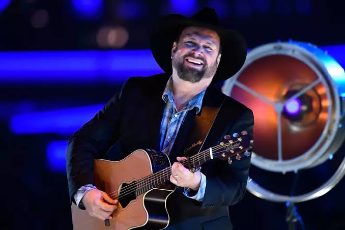 Garth Brooks Brings Back Iconic Drum Pod for New Arena Tour