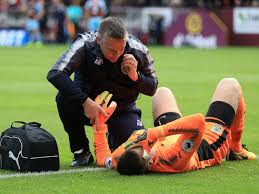 Wesley posts update on his and tom heaton's injury situations. Tom Heaton Receives Treatment After Going Down Injured During The Premier League Game Between Burnley And Crystal Palace On September 10 2017 Sports Mole