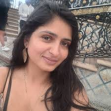 Johanna Cepeda's Instagram, Twitter & Facebook