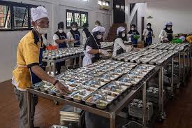 MBG Jadi Motor Ekonomi Sekaligus Penguat Gizi Kelompok 3B