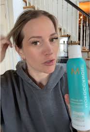 I love finding things that actually work! #momlife #sahm #tiktokshop  #dryshampoo