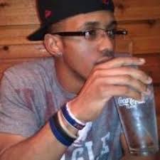 Kendall Hutchinson's Instagram, Twitter & Facebook