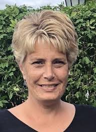 Connie Flynn's Instagram, Twitter & Facebook