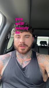 Eric Casco's Instagram, Twitter & Facebook