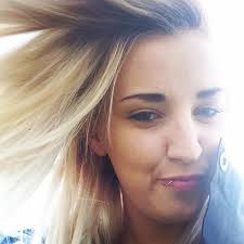 Maxine Chandler (@MaxineeChandler)