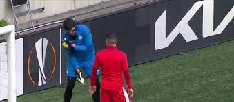 Maybe you would like to learn more about one of these? Slavia Prague Keeper Ondrej Kolar Suffers Shoulder Injury Ahead Of Europa League Clash With Arsenal Readsector