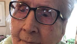 Good News: Siblings collect for homeless