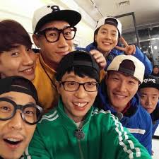 Ese mismo año apareció por primera vez como invitada en el popular programa de variedades surcoreano running man donde formó parte del equipo home team junto a kim. Running Man Officially Announces Show Will Shutdown Omonatheydidnt Livejournal Page 3
