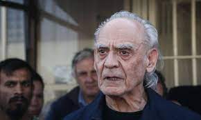 Ενημερωθείτε για όσα συμβαίνουν τώρα σε πολιτική, οικονομία και αθλητισμό. Pe8ane O Akhs Tsoxatzopoylos Mononews