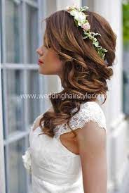 Braut Frisuren Halb Offen Seitlich Braut Frisuren Offen Seitlich Seitliche Frisuren Brautfrisur Brautfrisuren Lange Haare