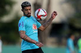 Reinier é o mais novo integrante da lista de convocados da seleção olímpica.o jogador do real madrid e que está emprestado ao borussia dortmund, de 19 anos, foi incluído de última hora na seleção brasileira que disputará os jogos olímpicos de tóquio. Volante Douglas Augusto Se Machuca Em Treino E E Cortado Da Selecao Olimpica Olimpiadas Ge