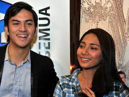 Melihat postingan dinda kirana, netizen pun banyak yang mendukung hubungan mereka. Dinda Kirana Punya Pacar Baru Bagaimana Dengan Rizky Nazar Showbiz Liputan6 Com