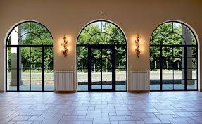 Porte Fenetres Avec Plein Cintre Sur Mesure Fenetre Fenetres Cintrees Porte Entree Pvc