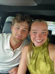 living the dream while chasing another 🦁