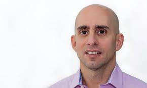 Roy Rosenblatt-Nir: 'Muitas famílias existem graças à barriga de aluguel'