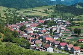 A common practice when building a new construction project is to get designs first and hire project management later. Obec Sklabina