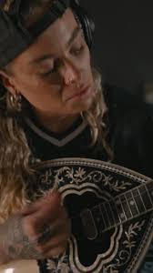 Cora Raine's Instagram, Twitter & Facebook