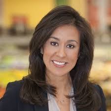 Gisel Ruiz's Instagram, Twitter & Facebook