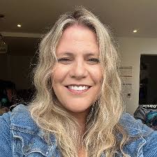 Claire Knights is fundraising for Cancer Research UK