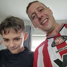 NUFC players past and present were in attendance after Saturday's win at St  James' Park 🍷