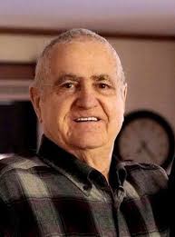 Roger Sirois's Instagram, Twitter & Facebook