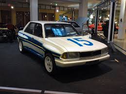 Og 1982 Peugeot 305 Rallye Heuliez Design Proposal Peugeot Car Pugs
