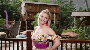 Egli charmed the audience by only performing german schlager songs. Beatrice Egli Neue Gold Auflage Ihres Schweizer Albums Mini Schwiiz Mini Heimat