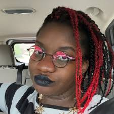 People who consume Uncrustables regularly: I'm struggling to understand how  this is considered a convenience food when you have to keep it frozen and  thaw it for 30-60 minutes before consuming? What