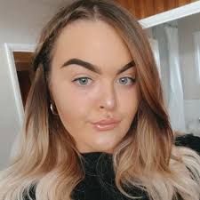 Casey Savage (@caseysavagexo)