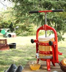 Pressoir A Vis Avec Etrier Basculant Http Www Tompress Com A 10001023 Pressoir Basculant 6 Litres Aspx Pressoir Ma Maison De Reve Cidre