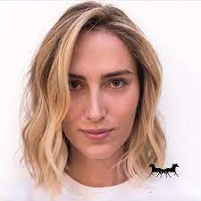The Most Flattering Hairstyles For Long Faces Long Face Hairstyles Long Face Haircuts Face Shape Hairstyles