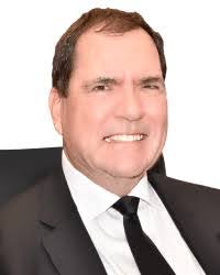 Karen Oakman's Instagram, Twitter & Facebook