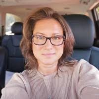 Jennifer Manzi's Instagram, Twitter & Facebook