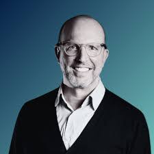 Chris Edington's Instagram, Twitter & Facebook