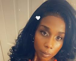 Farah Paul's Instagram, Twitter & Facebook