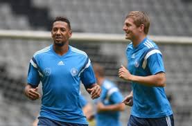 Schottland ist nicht mit dem größten fußballtalent gesegnet, aber mit ganz viel willen. Em Qualifikation Boateng Fit Fur Schottland Fussball Stuttgarter Zeitung
