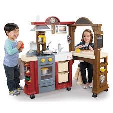 The little tikes play kitchen features opening doors on the microwave and oven. Little Tikes Kitchen Restaurant Red R Exclusive Toys R Us Canada