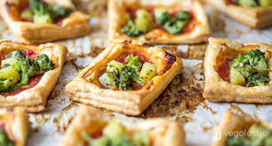 In cerca di un antipasto veloce e sfizioso, che possa essere servito anche come fingerfood sul tavolo del buffet? Menu Vegano Autunnale Le Nostre Ricette Per Te Vegolosi It