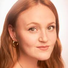 Sara Hird (@SaraHirdAct) • Facebook